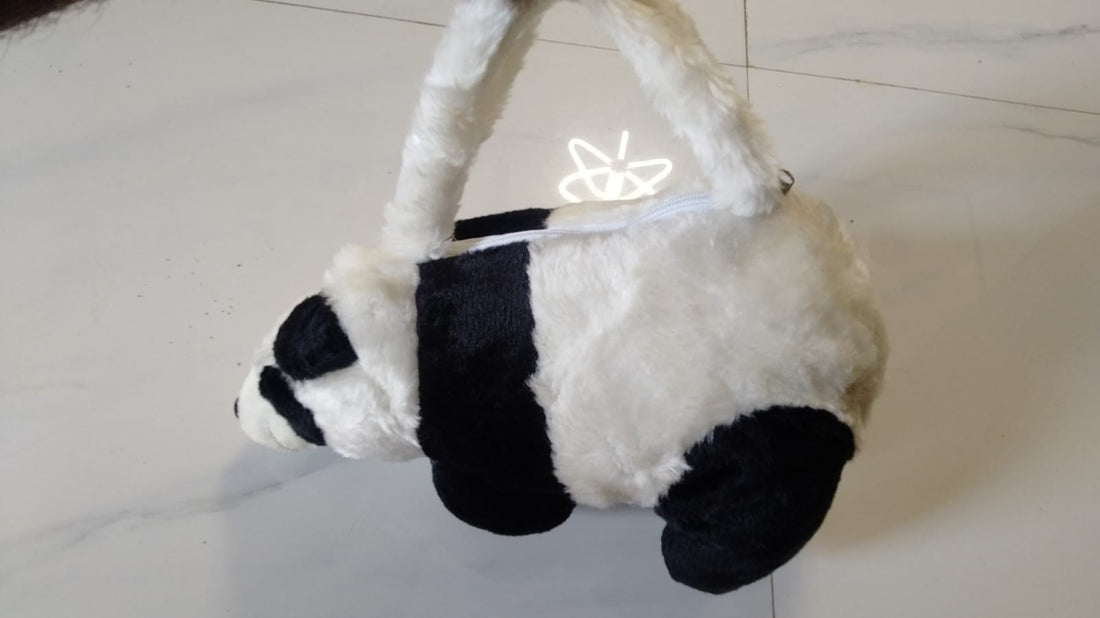 Panda Shoulder Bag for Girls – Cute Cartoon Crossbody Handbag for Kids